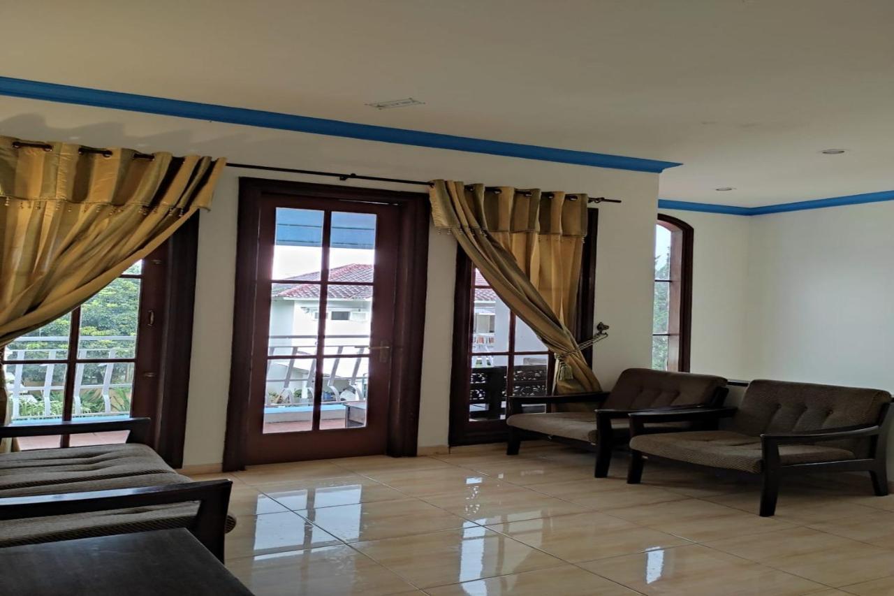 Villa Meteor Garden Tawangmangu Exterior foto