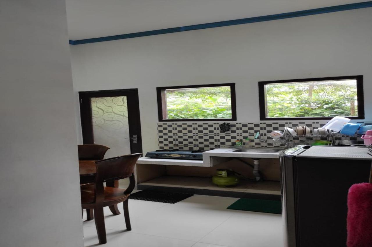 Villa Meteor Garden Tawangmangu Exterior foto