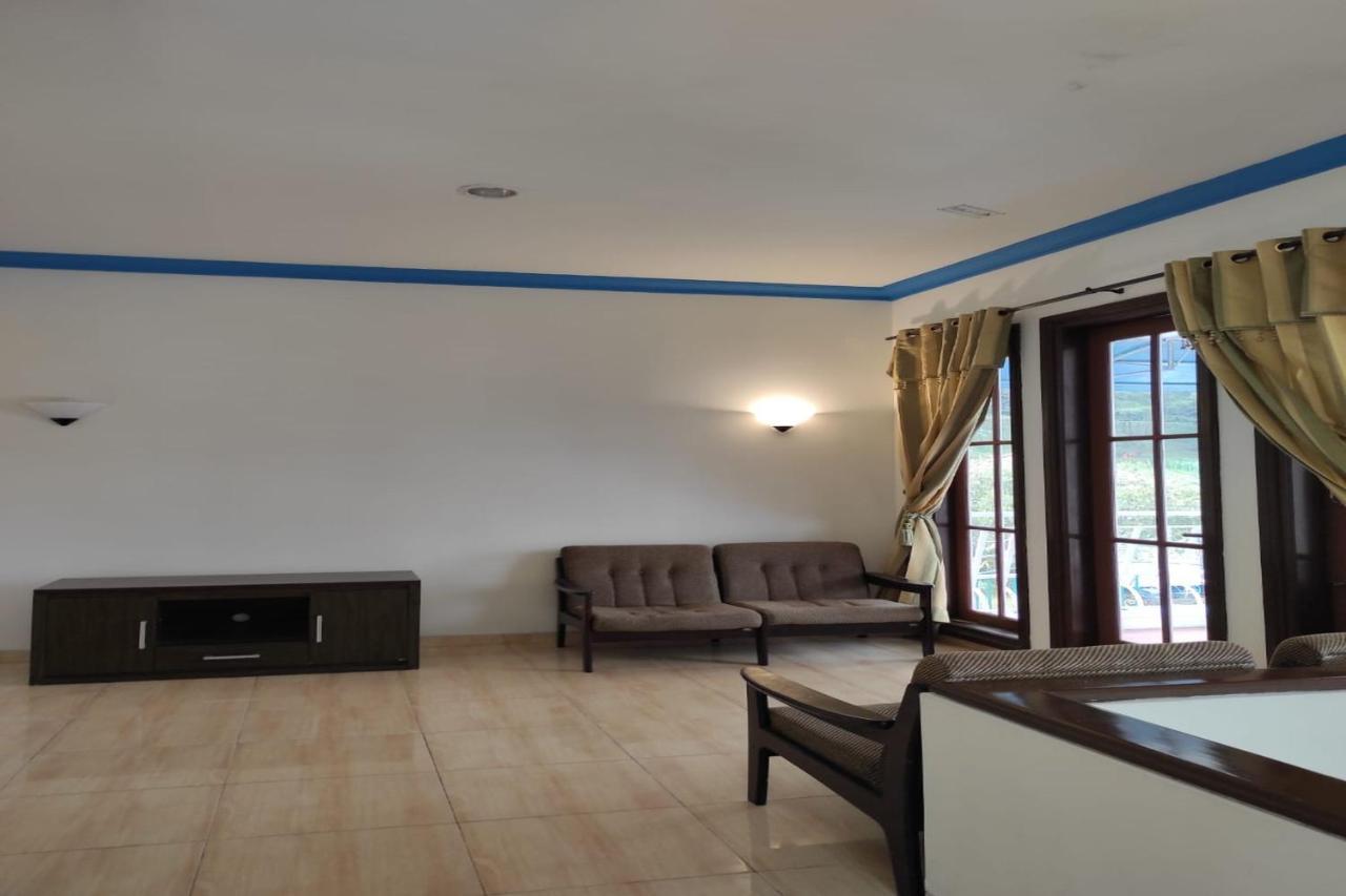 Villa Meteor Garden Tawangmangu Exterior foto